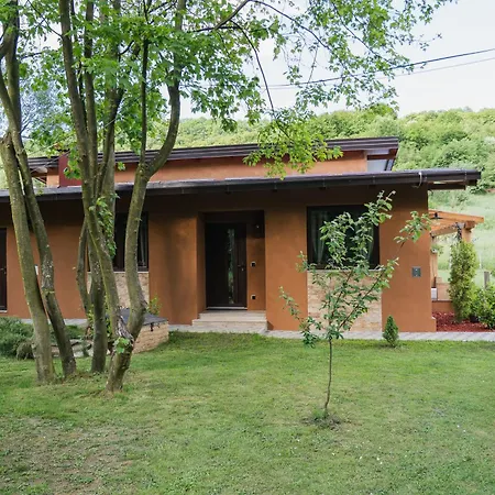Holiday home Mali Wimbledon Visoko